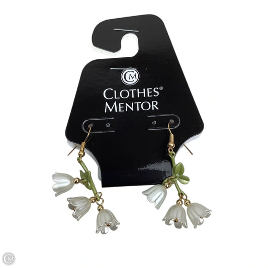 Earrings Dangle/drop By Clothes Mentor