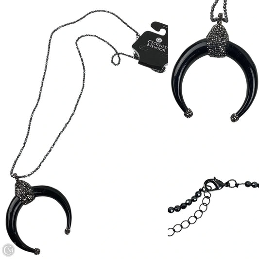 Necklace Pendant By Clothes Mentor