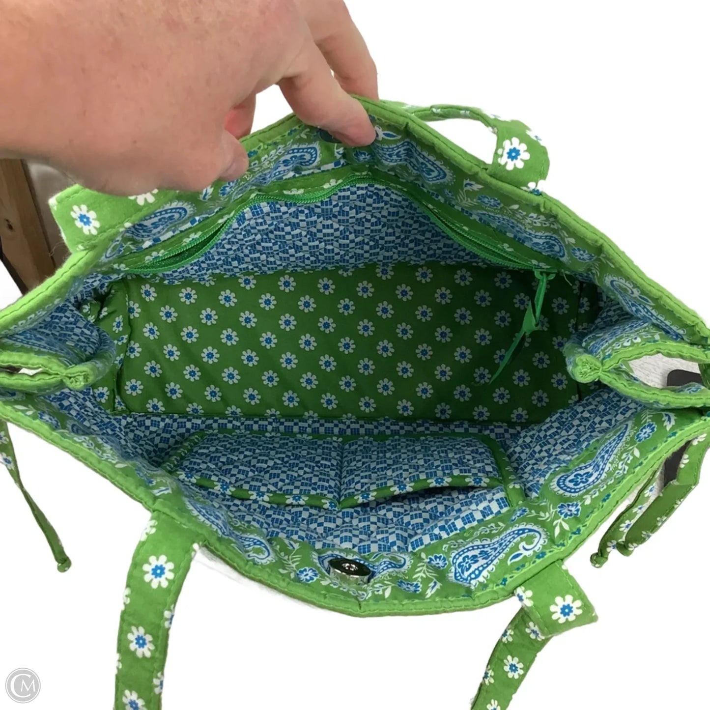 Handbag By Vera Bradley, Size: Medium