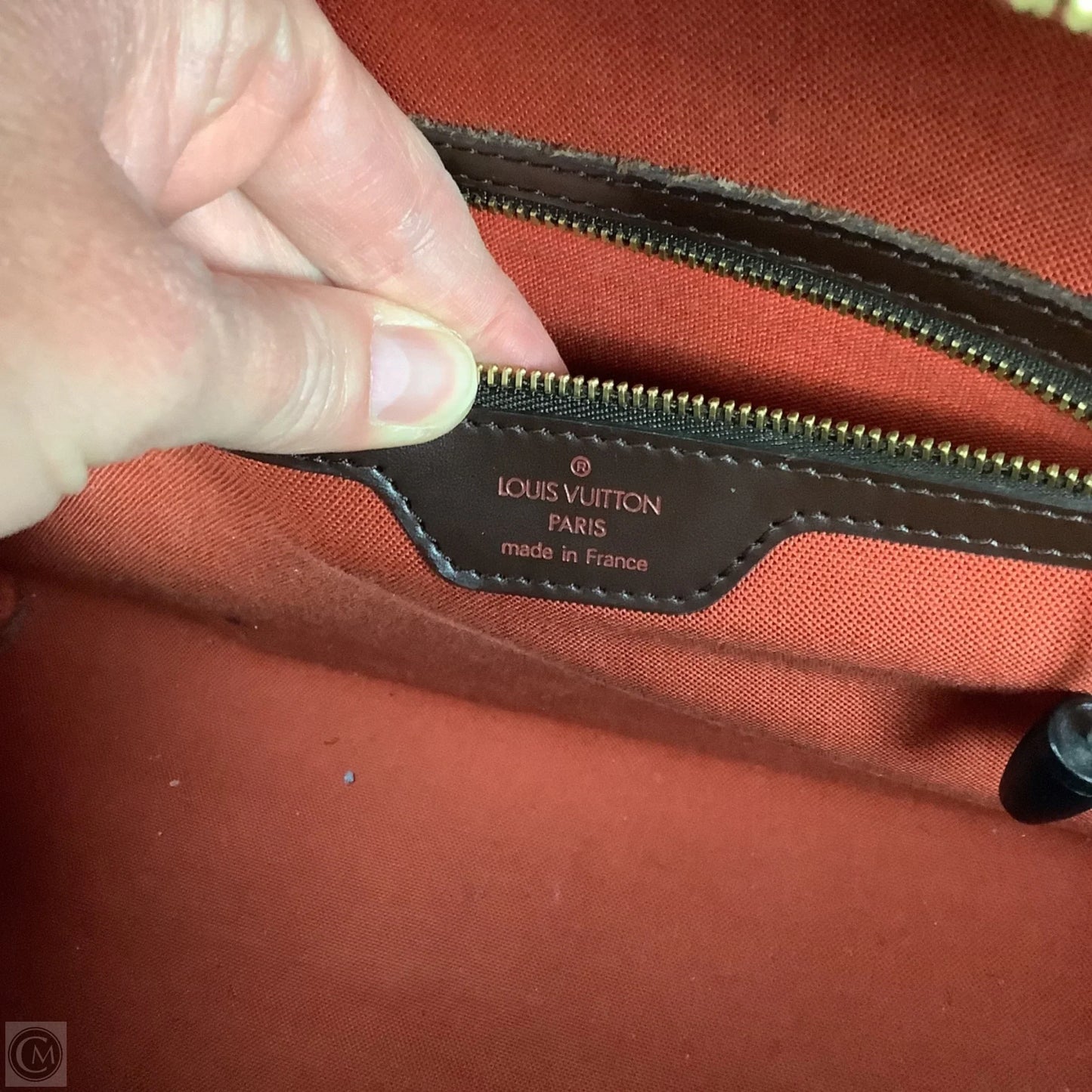 Handbag Luxury Designer By Louis Vuitton, Size: Medium