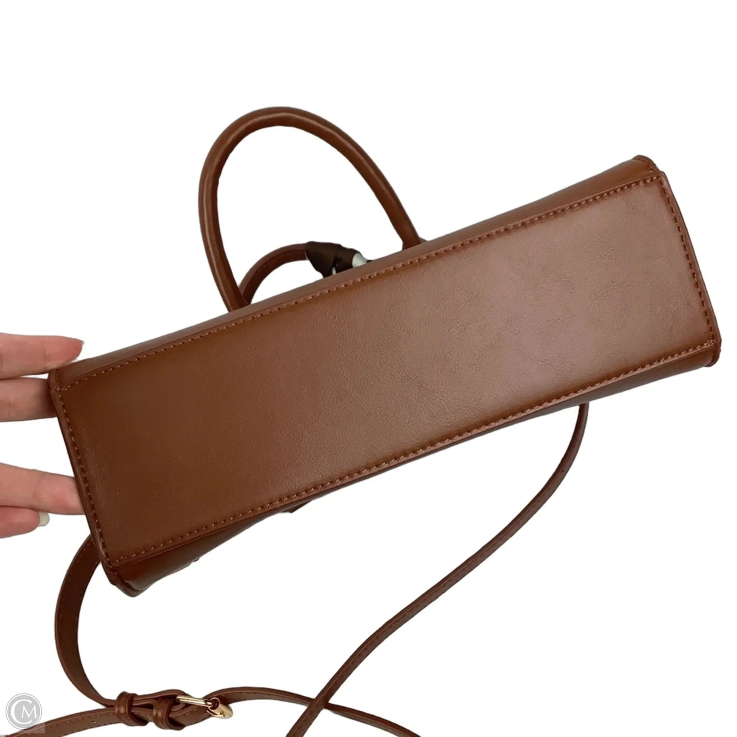 Crossbody By Clothes Mentor, Size: Medium