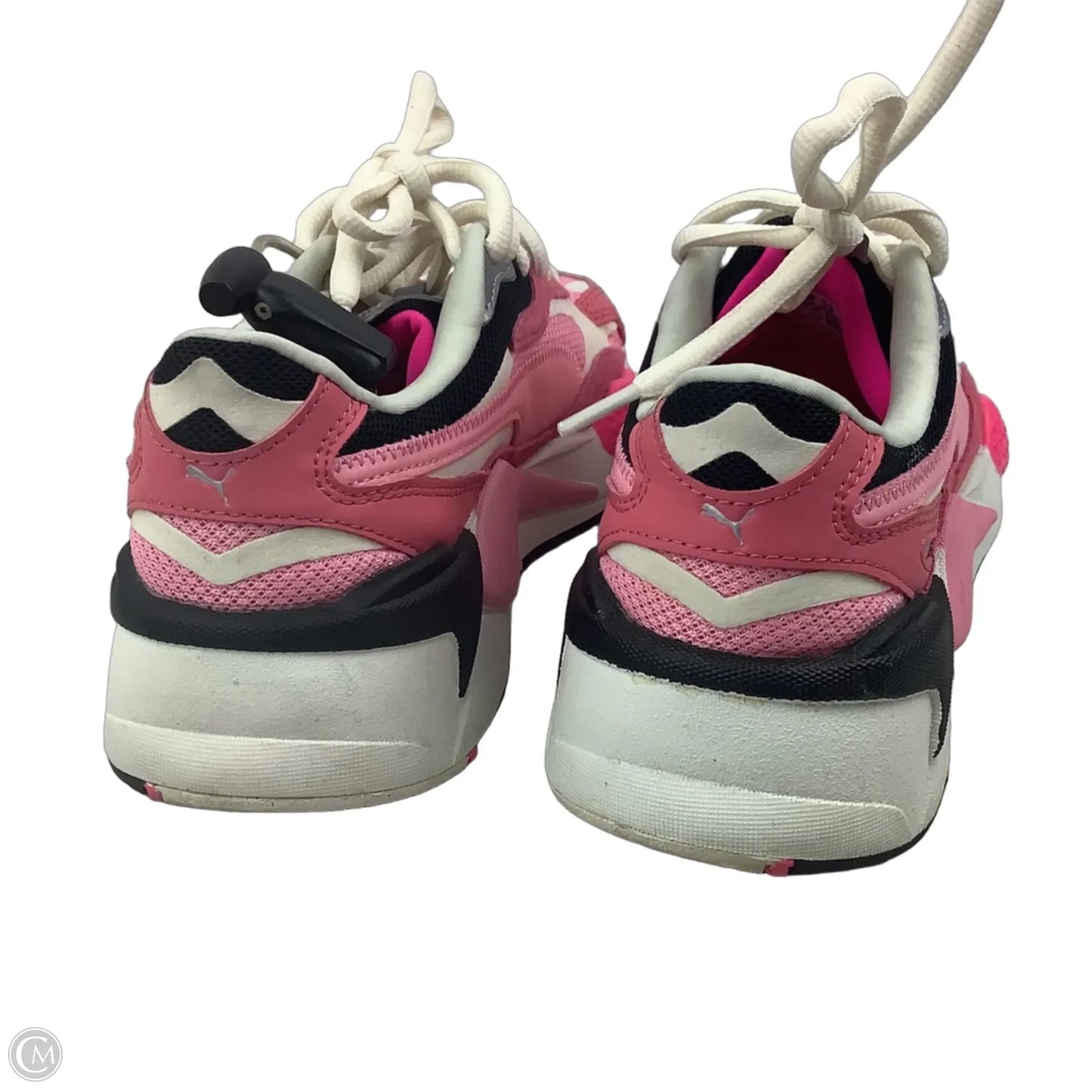 Shoes Sneakers By Puma In Pink, Size: 7.5