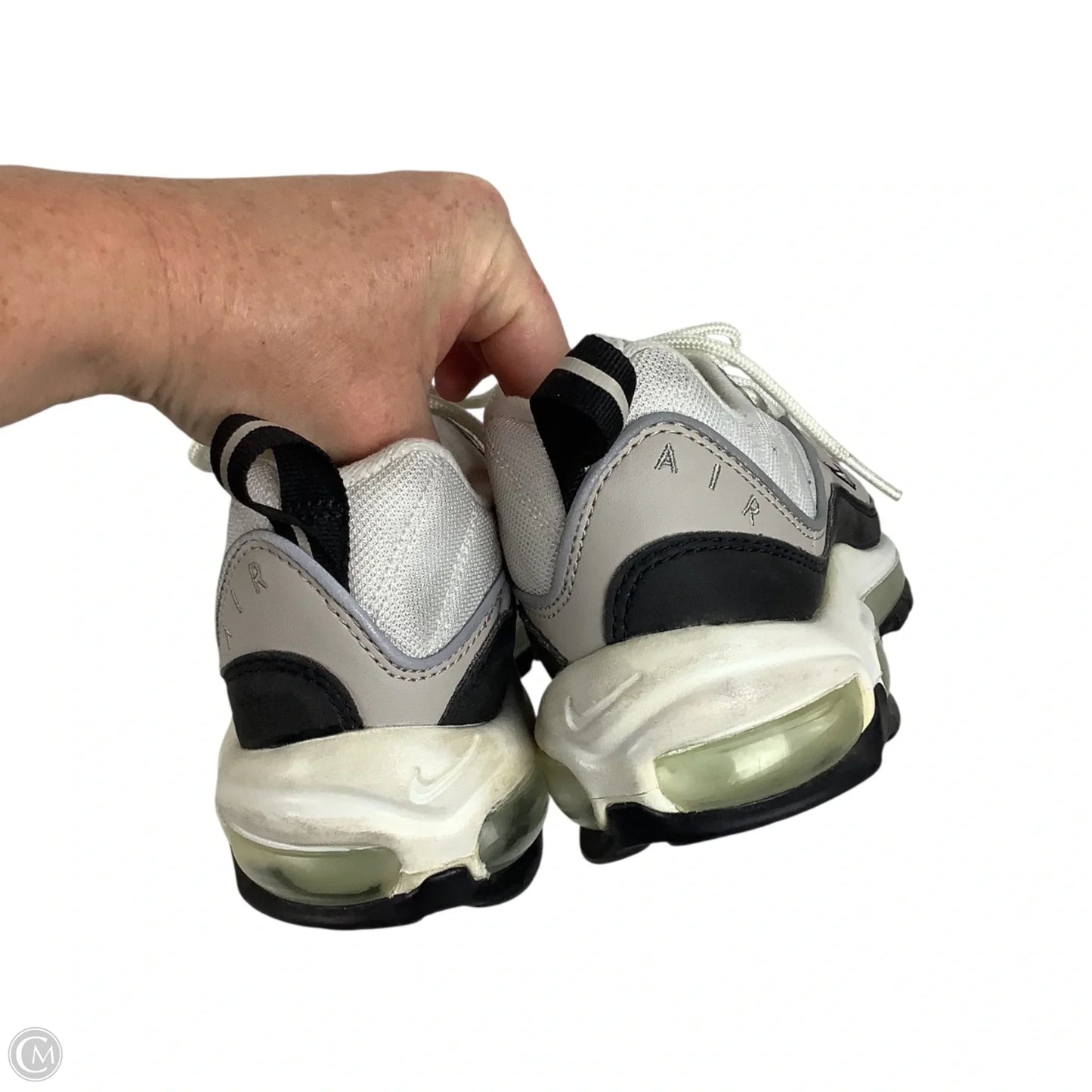 Shoes Sneakers By Nike In White, Size: 7.5