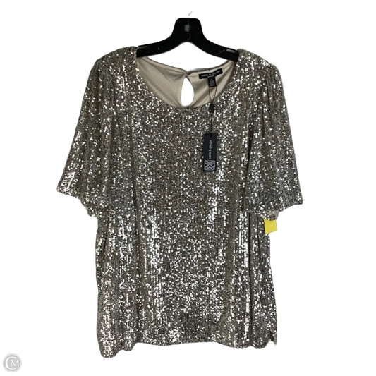 Top Short Sleeve By Cable And Gauge In Beige, Size: 2x