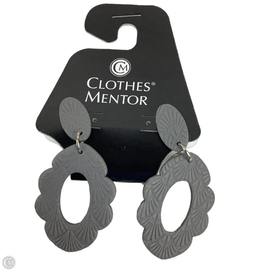 Earrings Dangle/drop By Clothes Mentor