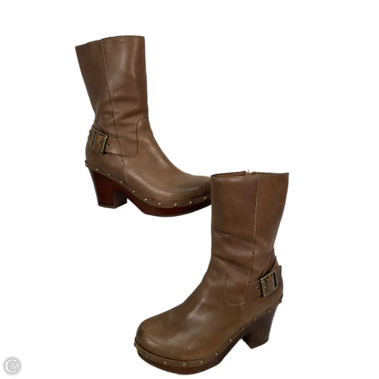 Boots Ankle Heels By Korks In Brown, Size: 7.5