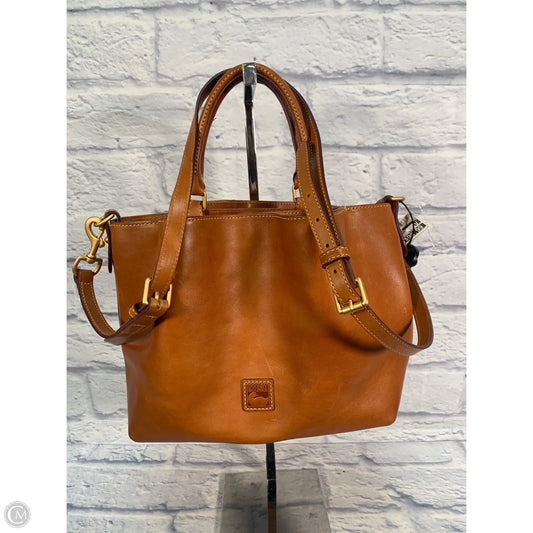 Crossbody Designer By Dooney And Bourke, Size: Large