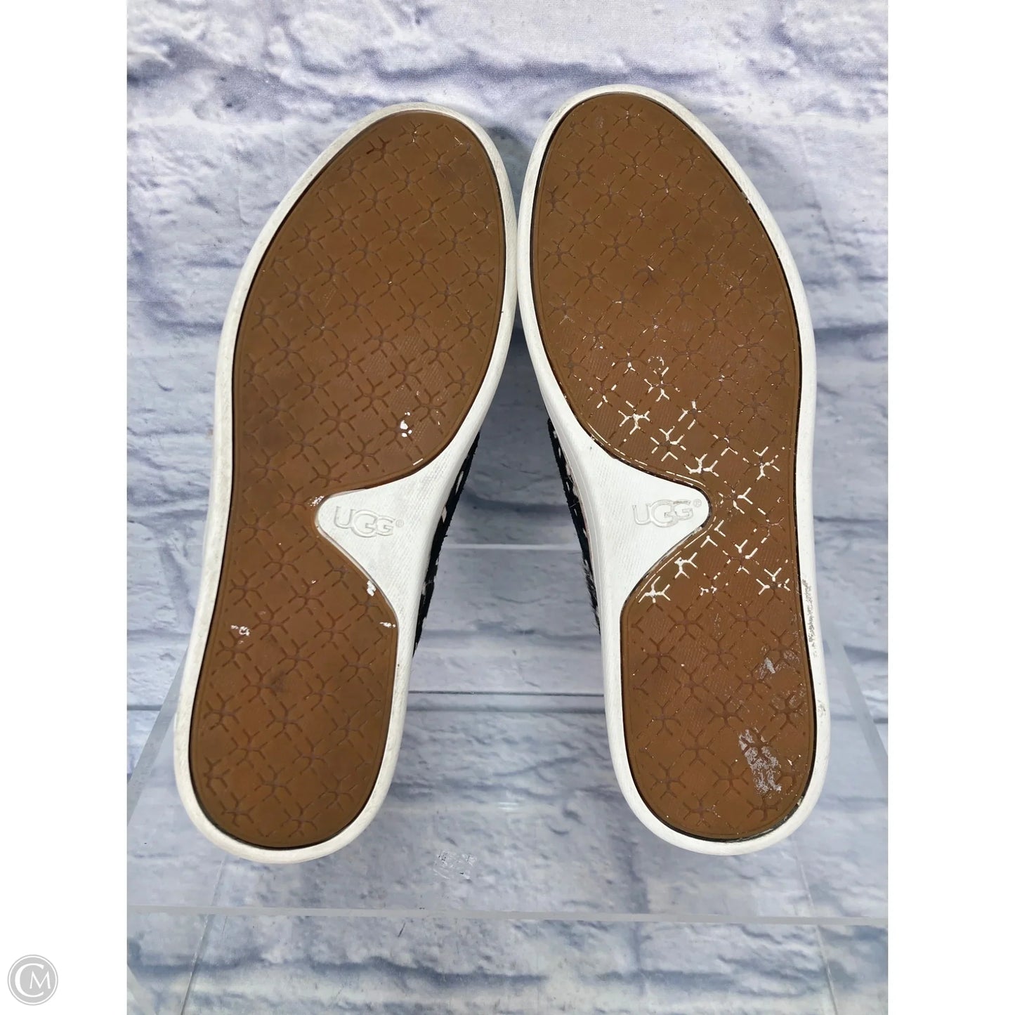 Shoes Designer By Ugg In Animal Print, Size: 8