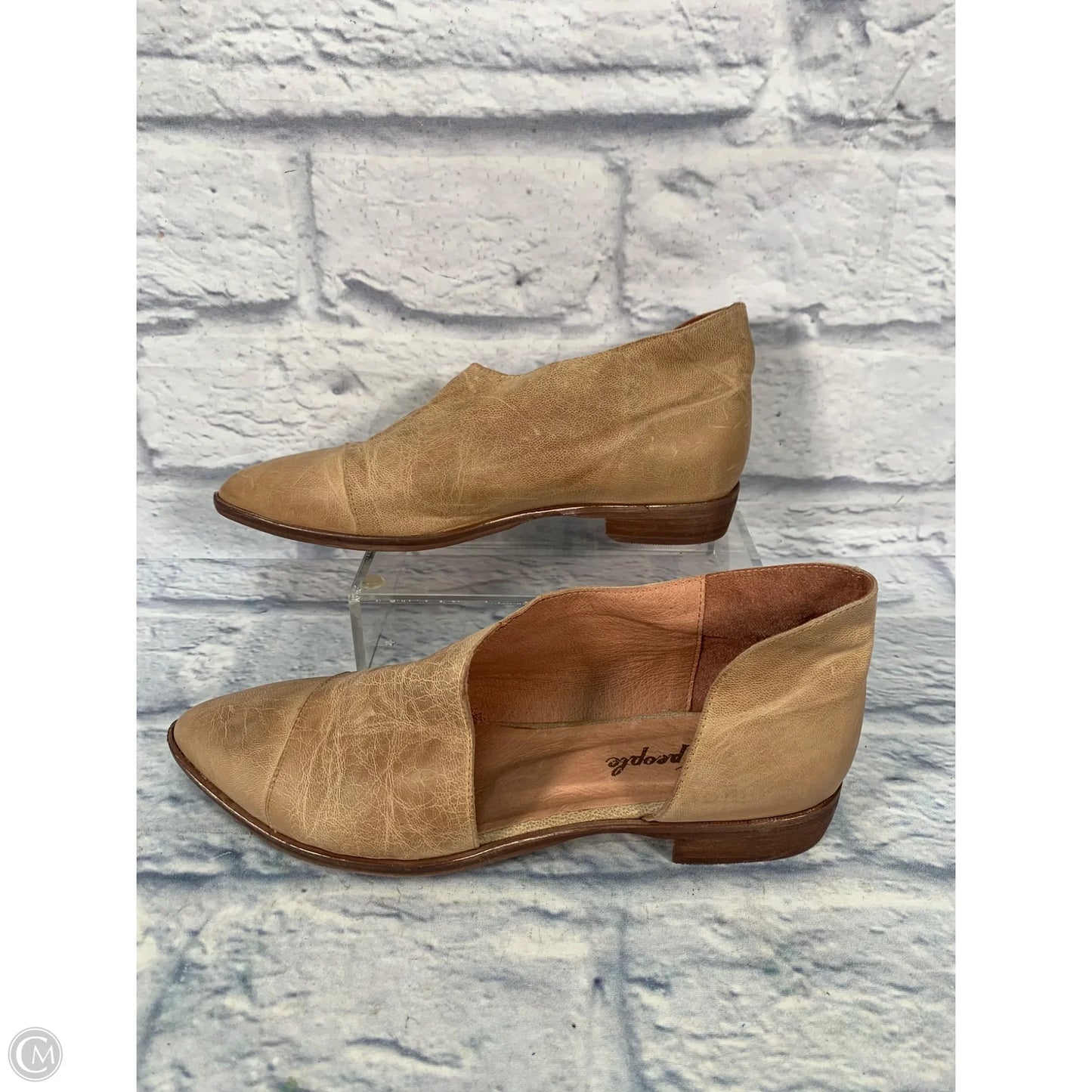 Shoes Flats By Free People In Brown, Size: 10.5