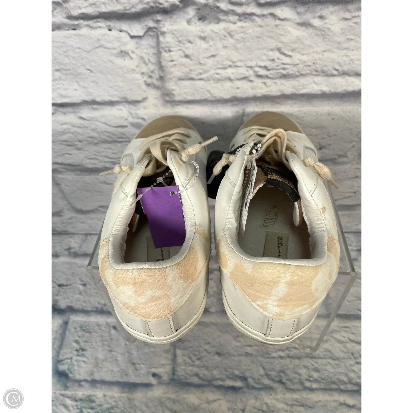 Shoes Sneakers By Vintage Havana In Cream & Tan, Size: 11