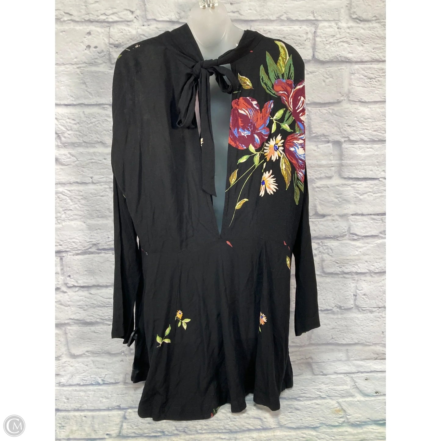 Dress Casual Short By Free People In Black, Size: L