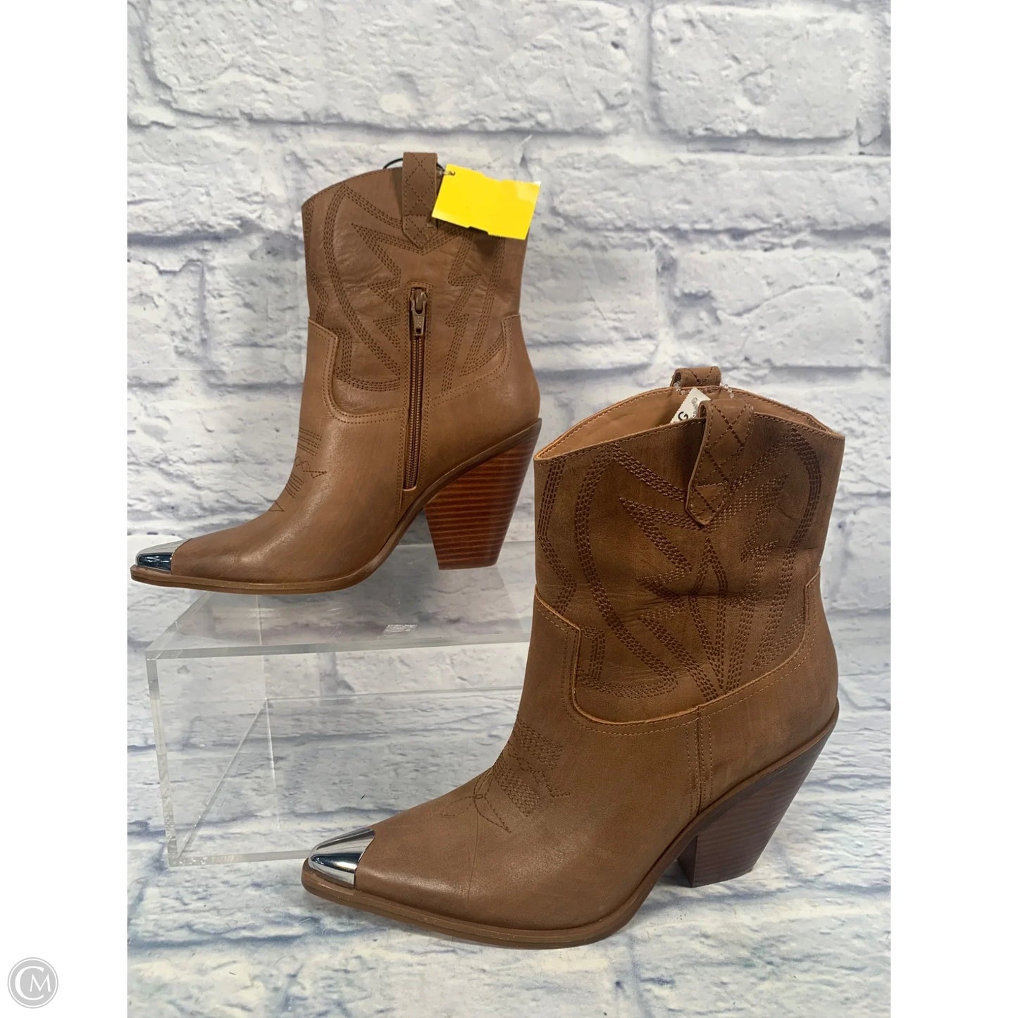 Boots Ankle Heels By Gianni Bini In Brown, Size: 9
