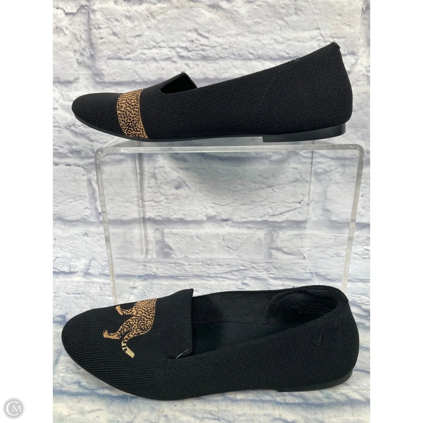 Shoes Flats By Vivaia In Black, Size: 10.5