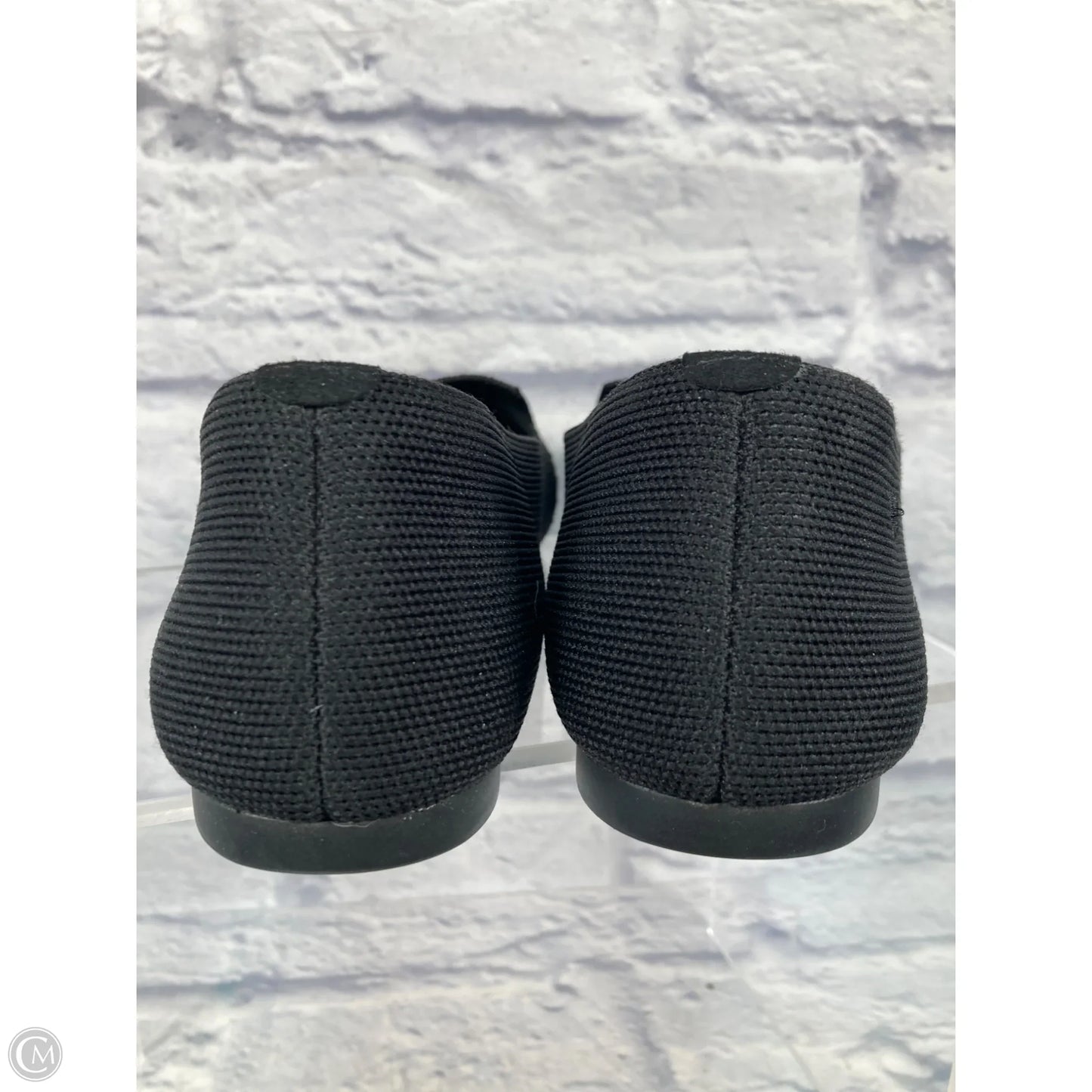 Shoes Flats By Vivaia In Black, Size: 10.5