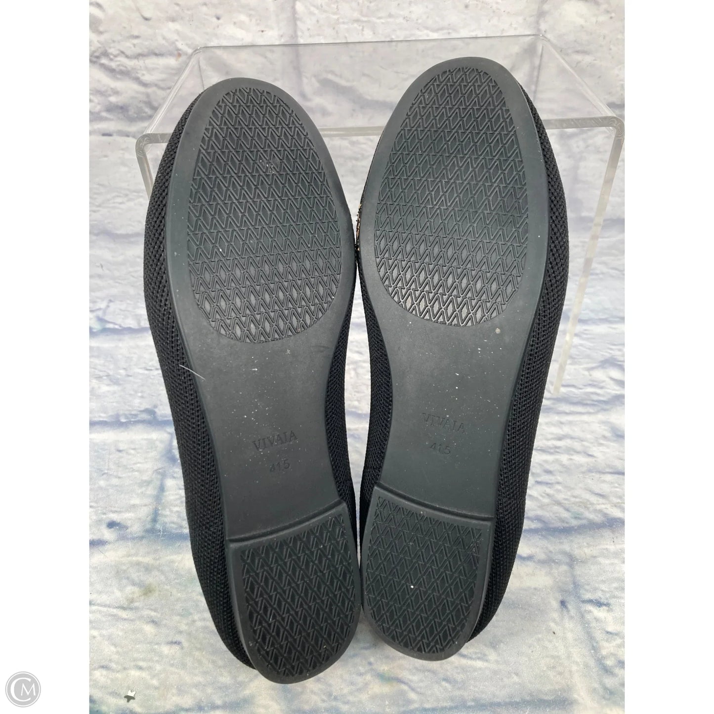 Shoes Flats By Vivaia In Black, Size: 10.5