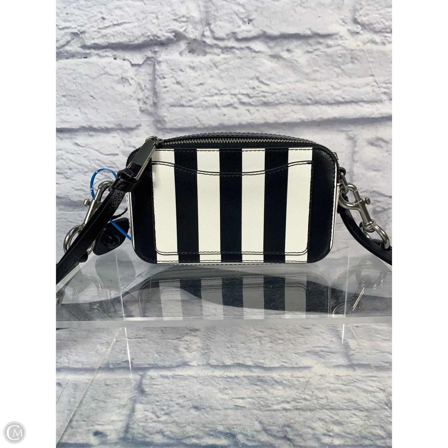 Crossbody Luxury Designer By Marc Jacobs, Size: Small