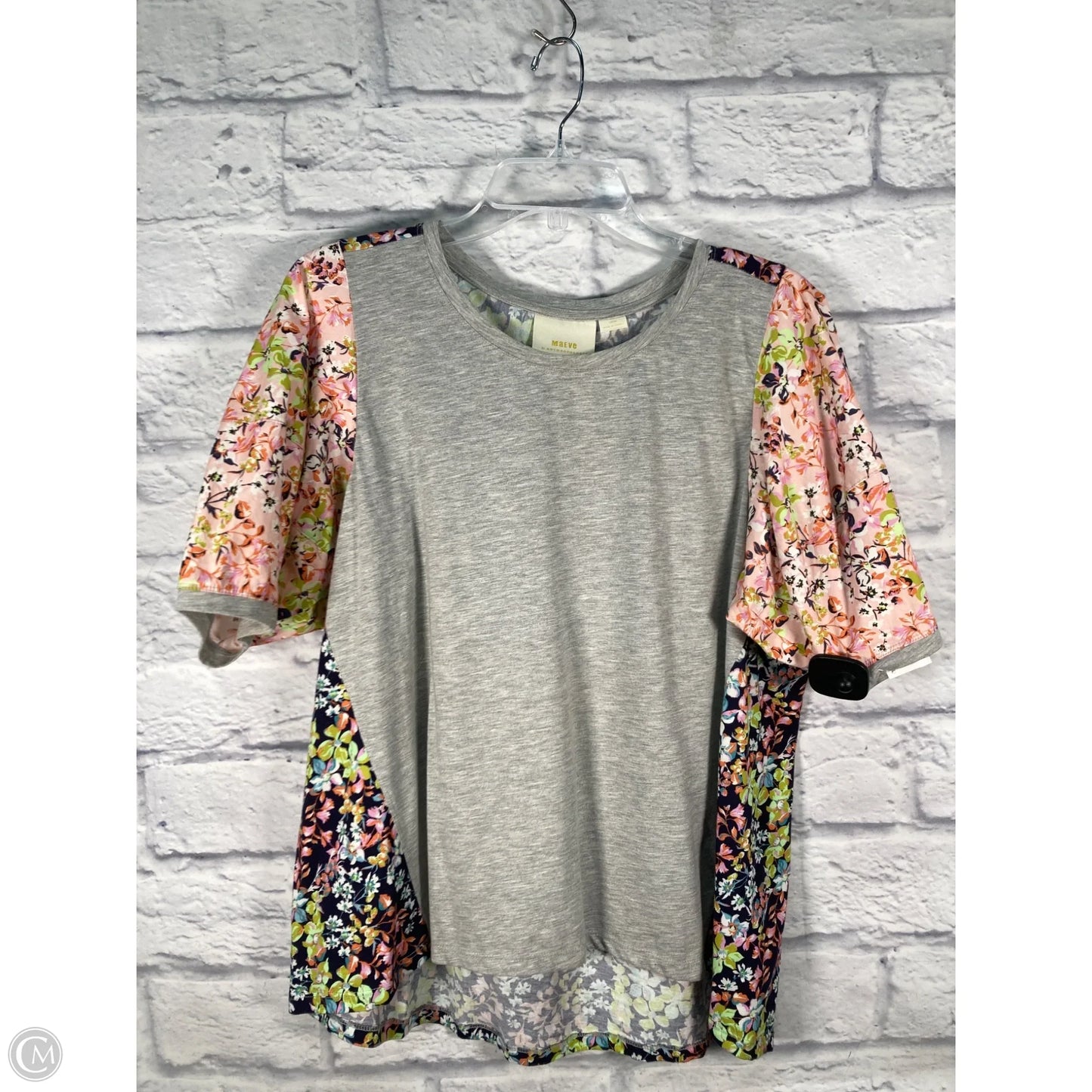 Top Short Sleeve By Maeve In Grey & Pink, Size: L