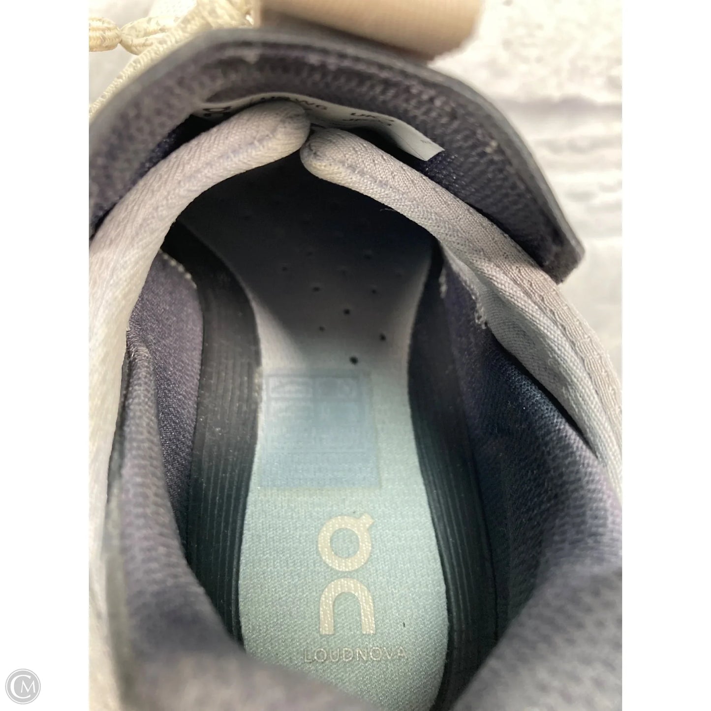 Shoes Athletic By On Cloud In Grey, Size: 6
