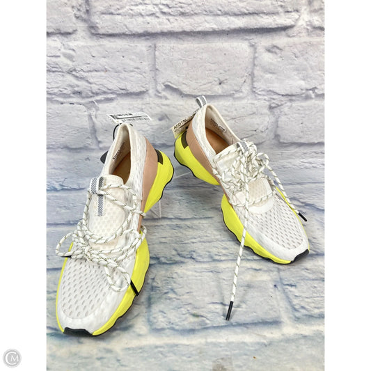 Shoes Athletic By Sorel In White & Yellow, Size: 7.5