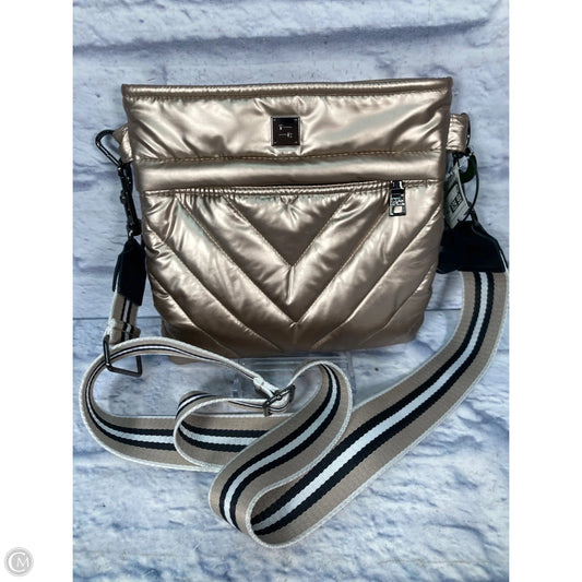 Crossbody By Think Royln, Size: Small