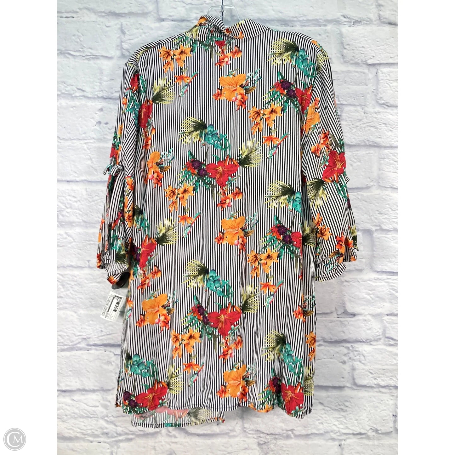 Top Short Sleeve By Chicos In Striped Pattern, Size: L