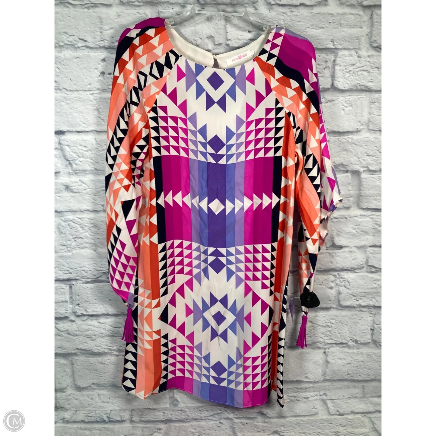 Dress Casual Short By Clothes Mentor In Geometric Pattern, Size: S