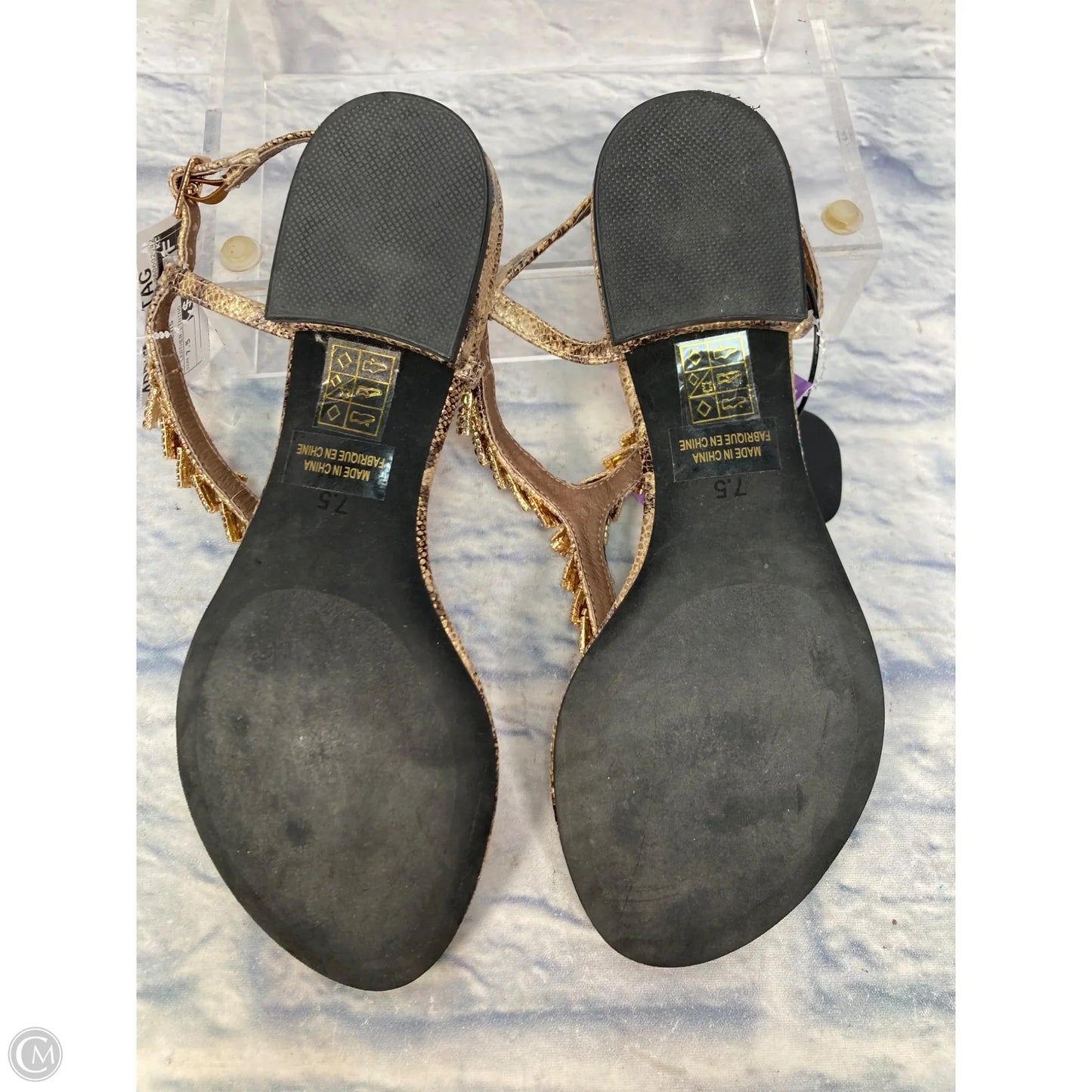 Sandals Flats By Jeffrey Campbell In Gold, Size: 7.5