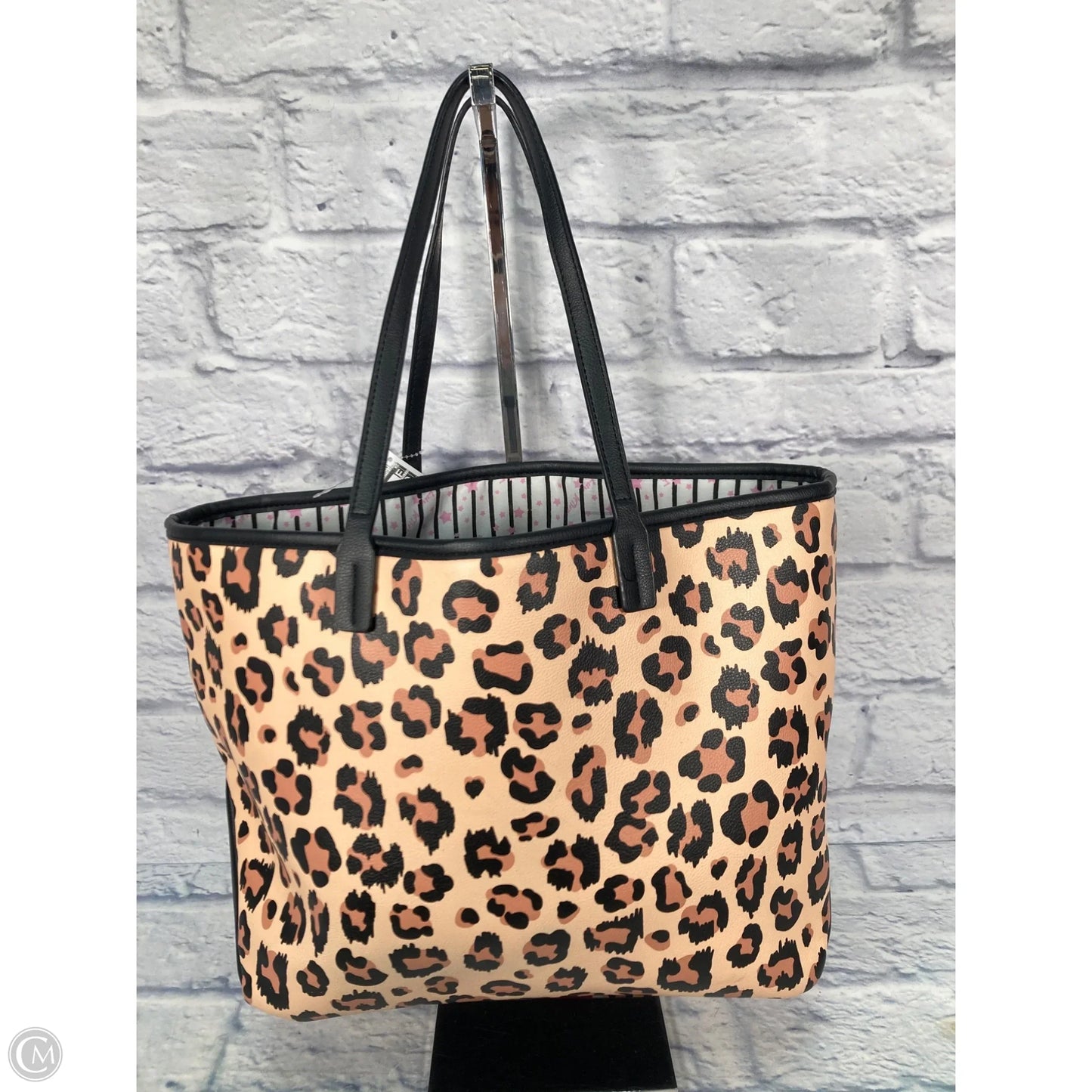 Handbag By Betsey Johnson, Size: Large