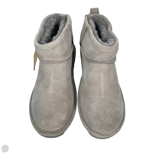 Boots Snow By Bearpaw In Grey, Size: 9