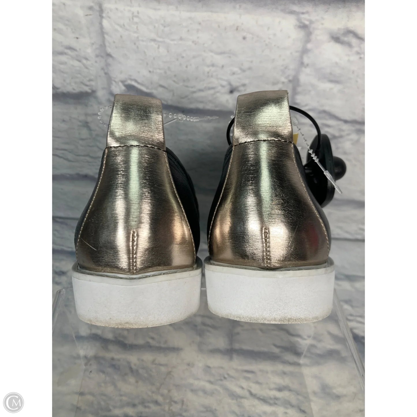 Shoes Designer By Karl Lagerfeld In Black & Silver, Size: 9