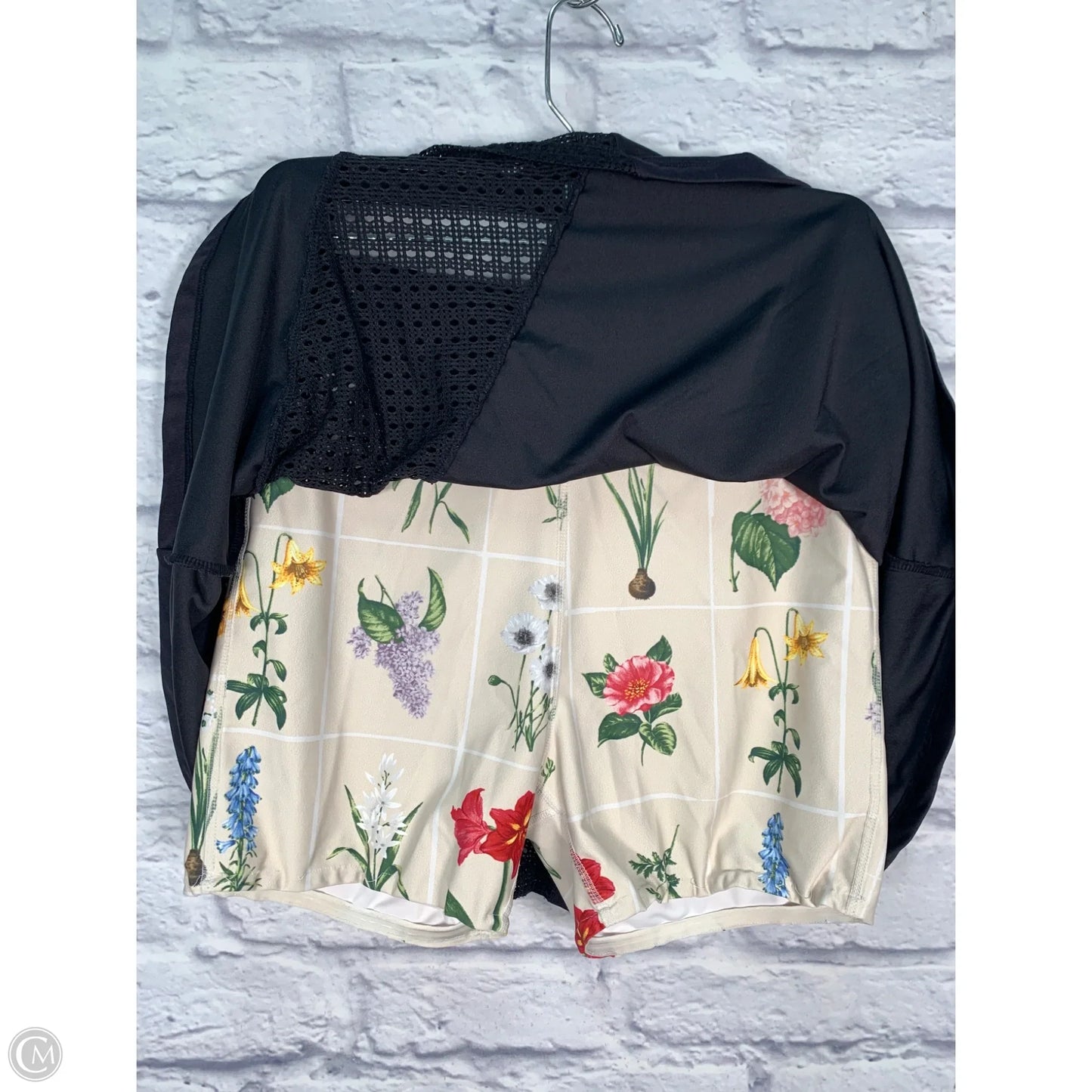 Athletic Skort By Tuckernuck In Black & Cream, Size: M