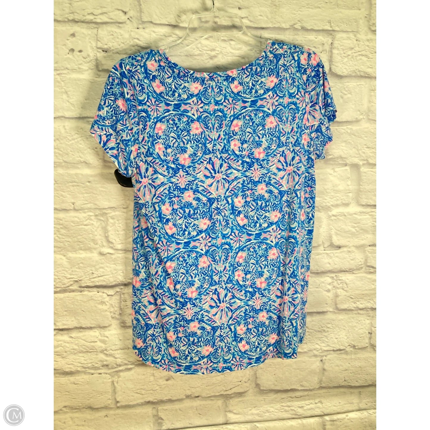 Top Short Sleeve Designer By Lilly Pulitzer In Blue & Pink, Size: M