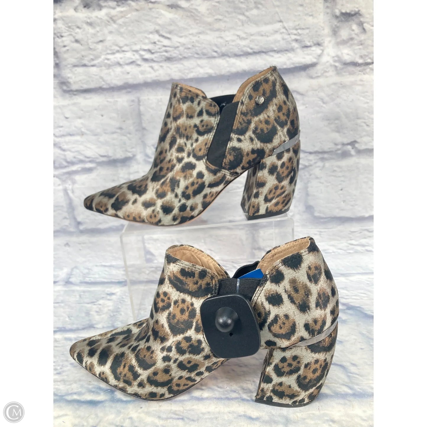 Boots Ankle Heels By Antonio Melani In Animal Print, Size: 7