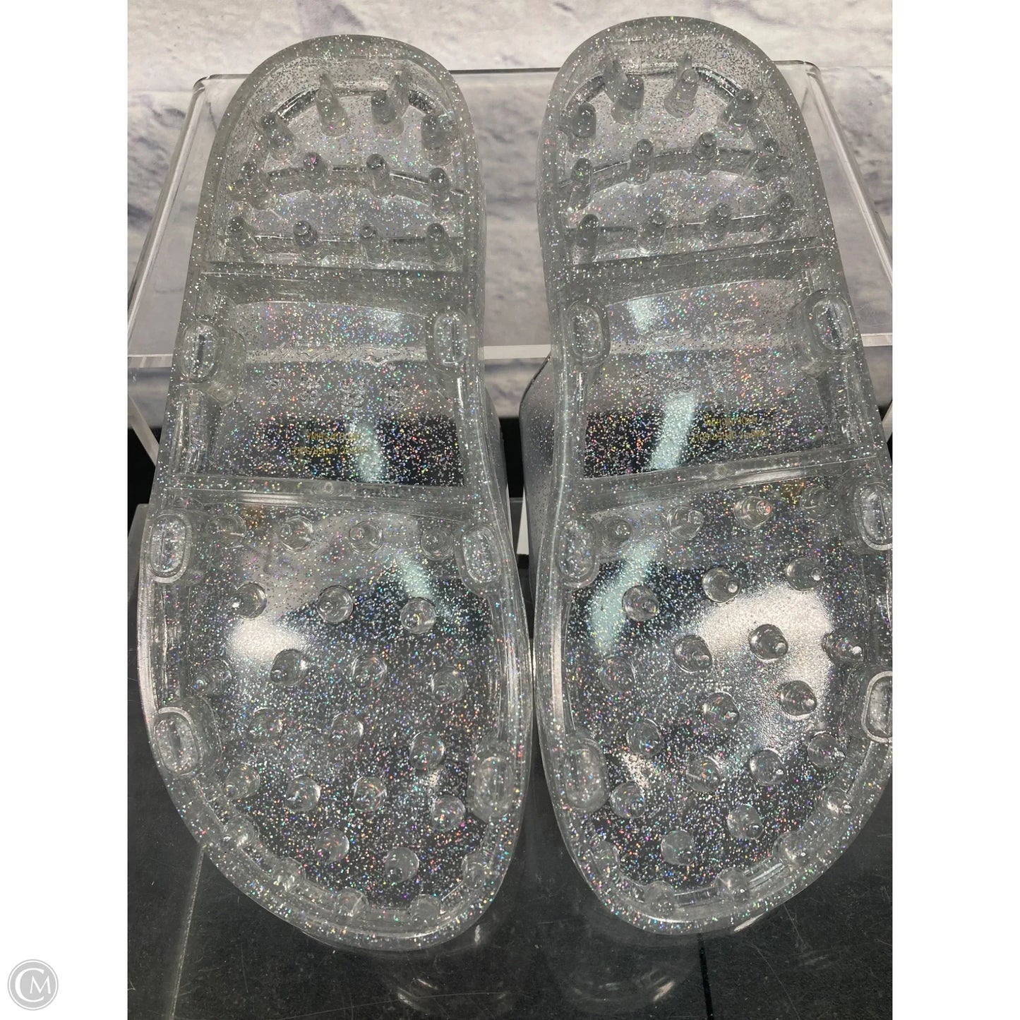 Sandals Flats By Stoney Clover Lane In Silver, Size: 7