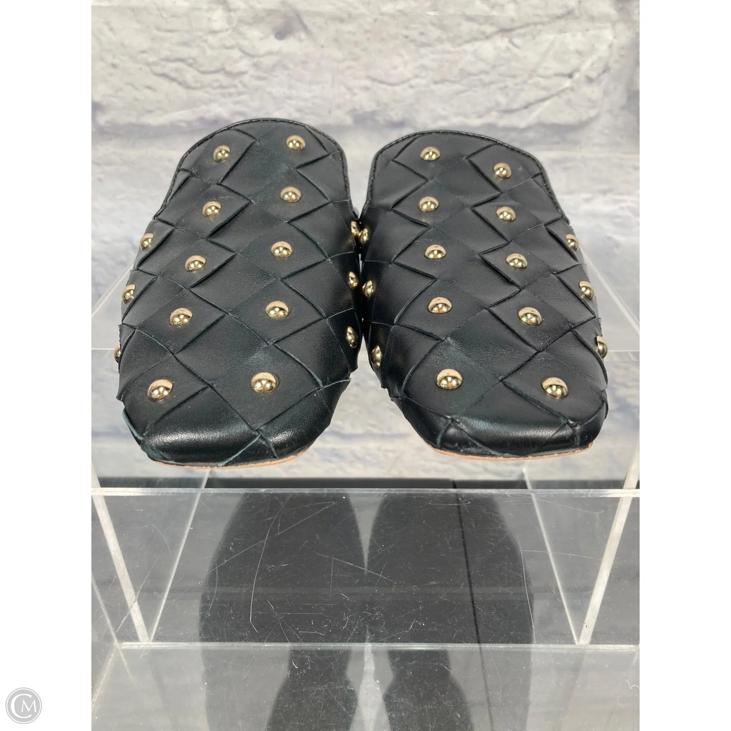 Sandals Flats By Vince Camuto In Black, Size: 6