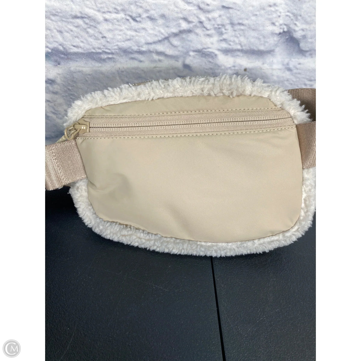 Belt Bag By Lululemon, Size: Medium