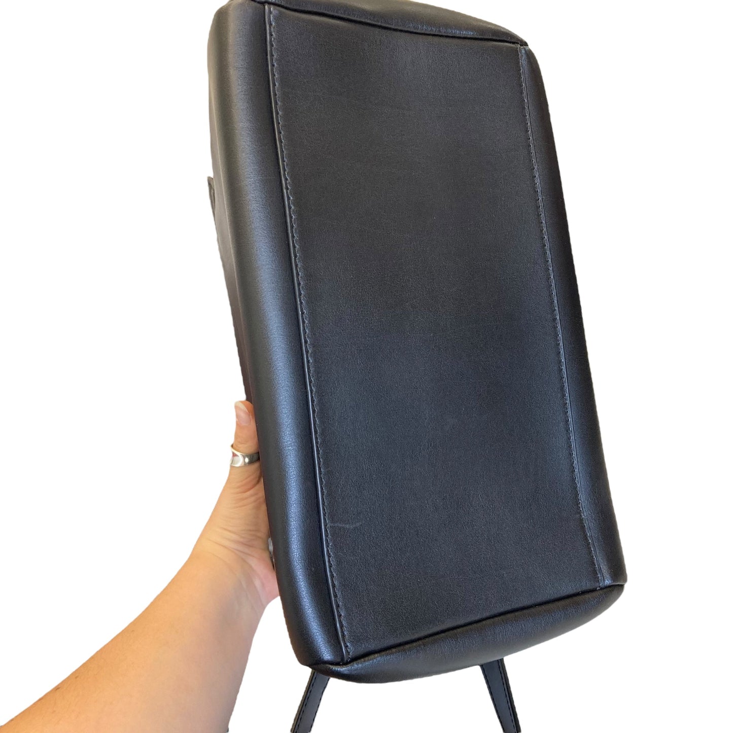 Handbag Designer By Kate Spade In Black, Size:Large