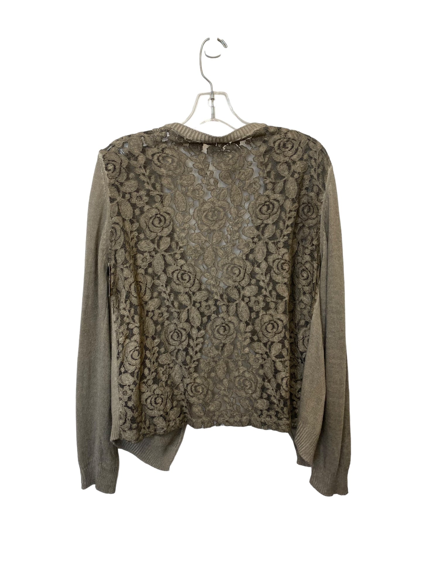 Cardigan By Clothes Mentor In Grey, Size: M