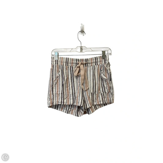 Shorts By Clothes Mentor In Striped Pattern, Size: S
