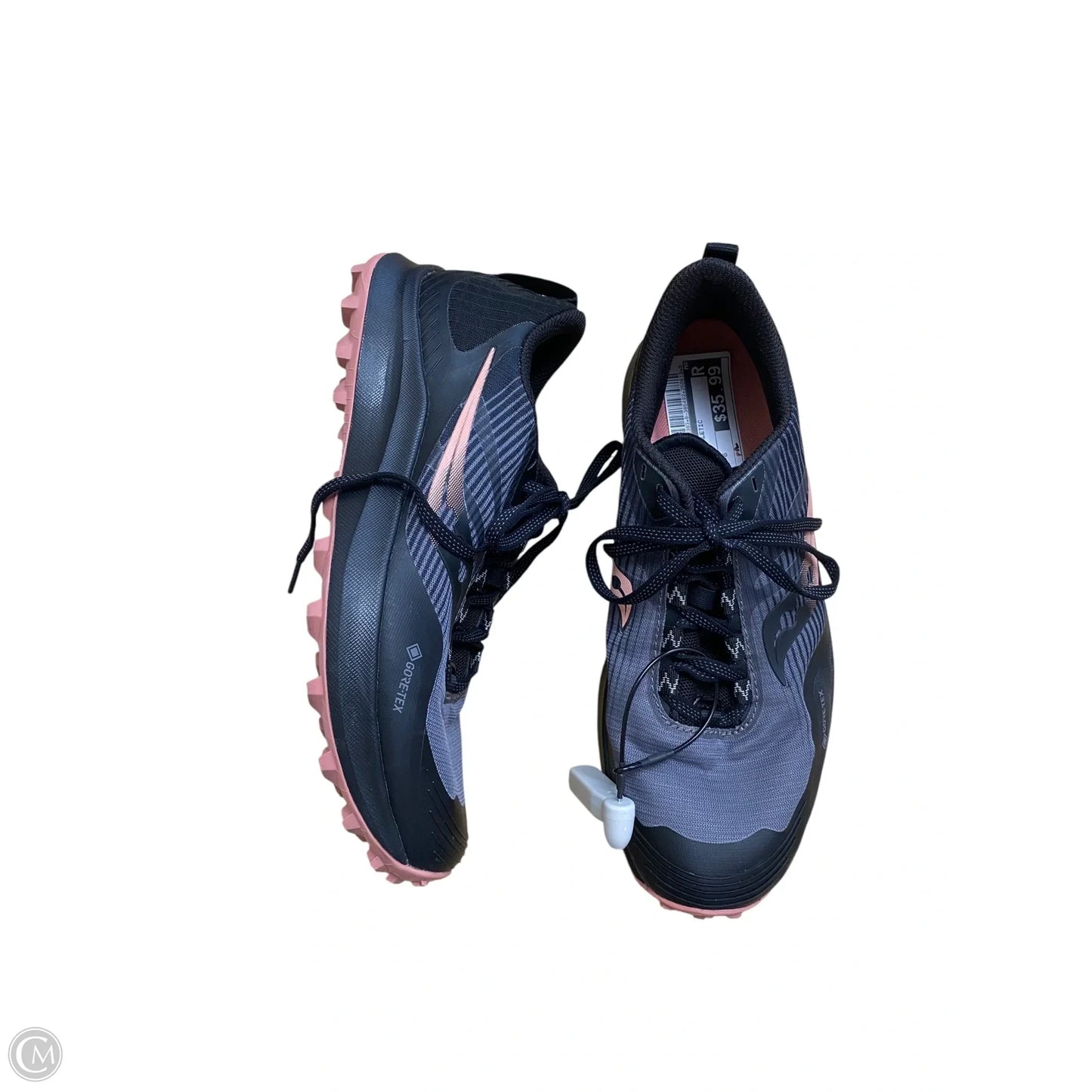 Shoes Athletic By Sacouny In Grey, Size: 8