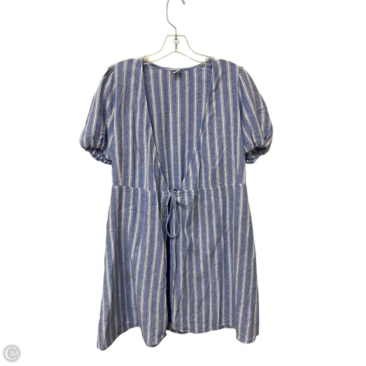Dress Casual Short By Old Navy In Striped Pattern, Size: S
