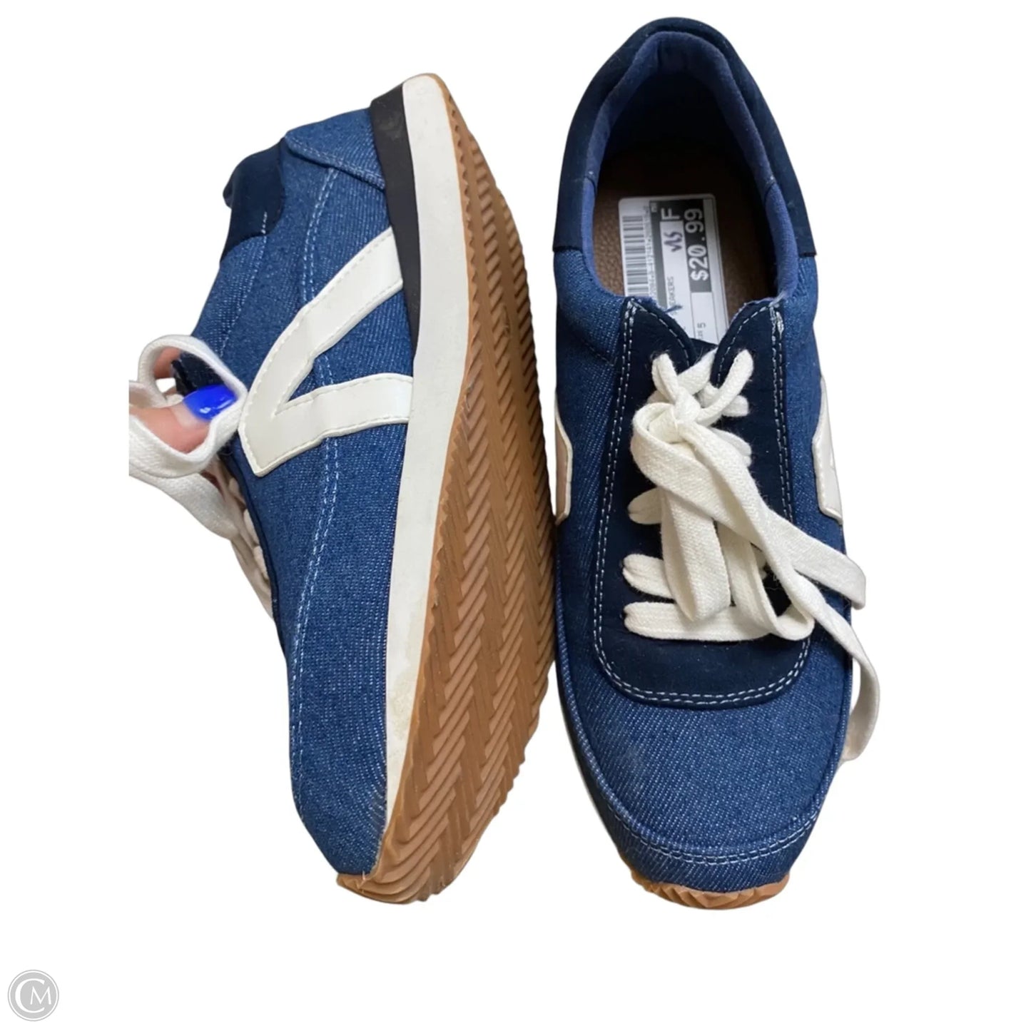 Shoes Sneakers By Loft In Blue, Size: 5
