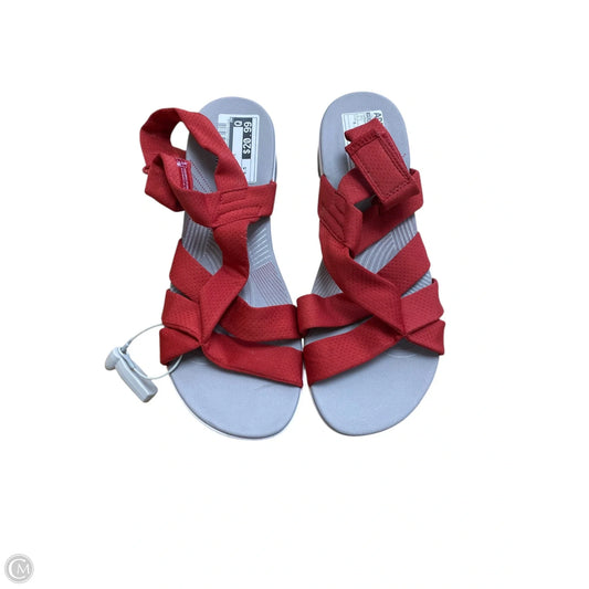 Sandals Flats By Clarks In Red, Size: 8.5