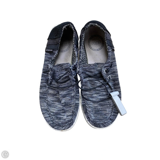 Shoes Flats By Hey Dude In Grey, Size: 6