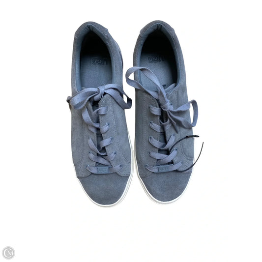 Shoes Designer By Ugg In Grey, Size: 9