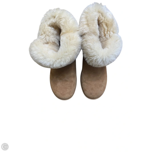 Boots Designer By Ugg In Brown, Size: 9