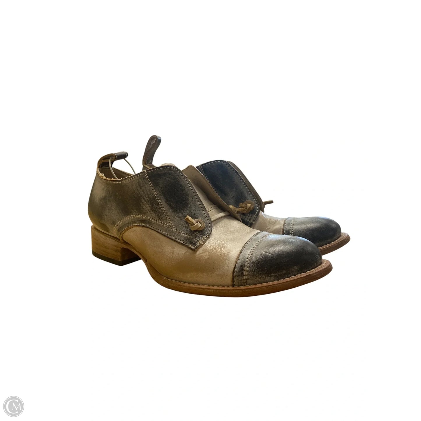 Shoes Flats By Freebird In Grey, Size: 9