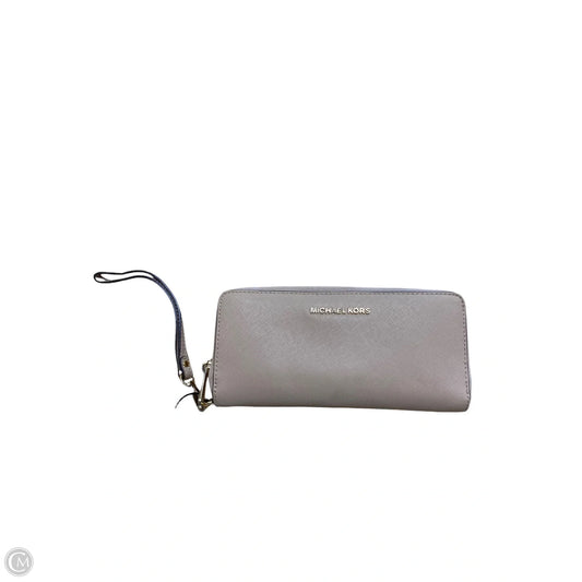 Wristlet Designer By Michael Kors, Size: Medium