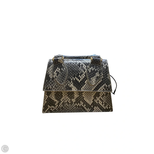 Clutch By Urban Expressions, Size: Small