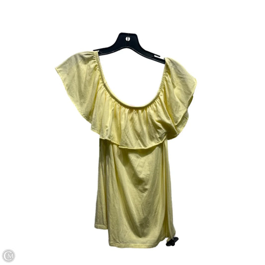 Top Short Sleeve Designer By Lilly Pulitzer In Yellow, Size: S